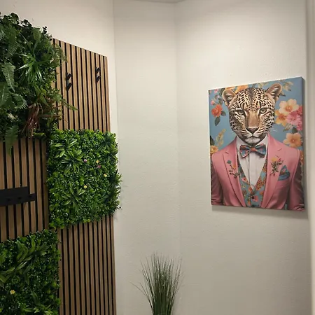 Trunk Direkt An Den Weinbergen, Parkplatz, Terrasse Mit Grill Und Lounge