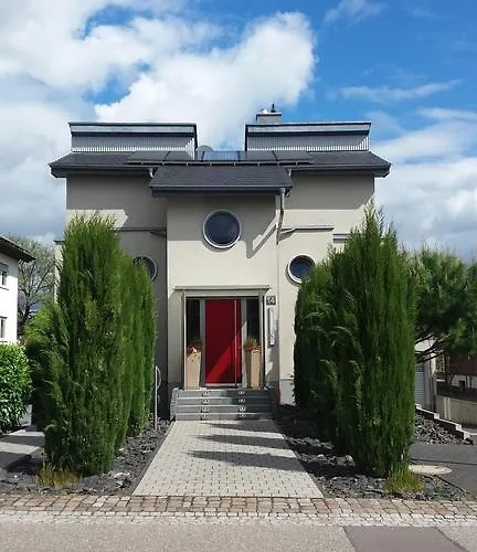 Apartment Trunk Direkt An Den Weinbergen, Parkplatz, Terrasse Mit Grill Und Lounge *